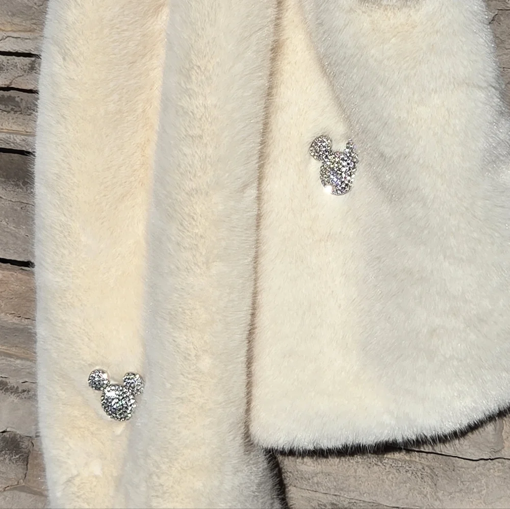 NWT Disney Jeweled Faux Fur Collar Shawl Wrap Neck Warmer Cream White